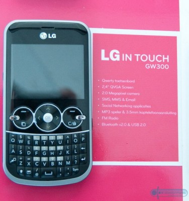 LG GW300.jpg